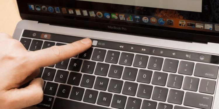 how to screenshot on a macbook pro